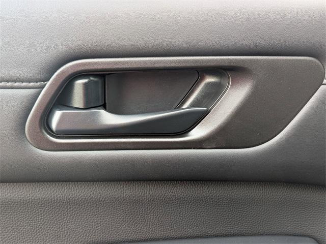 new 2025 Nissan Pathfinder car, priced at $40,475