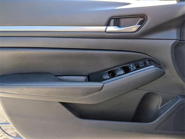 used 2023 Nissan Altima car, priced at $20,900