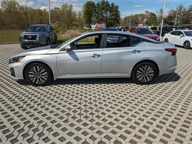 used 2023 Nissan Altima car, priced at $22,880