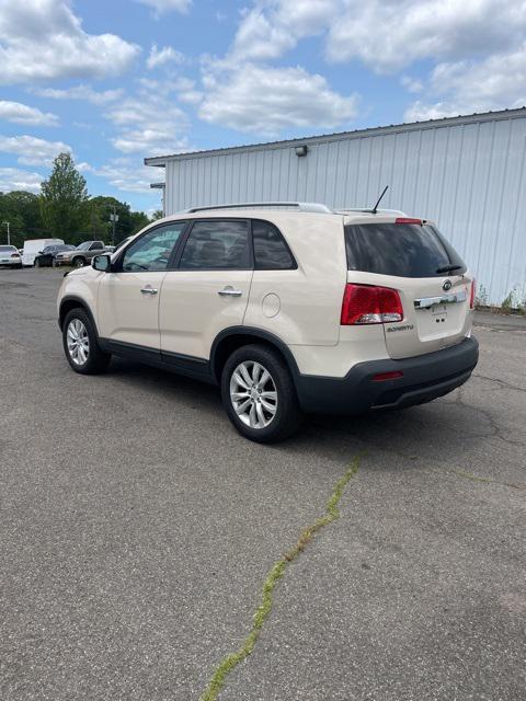used 2011 Kia Sorento car, priced at $3,500