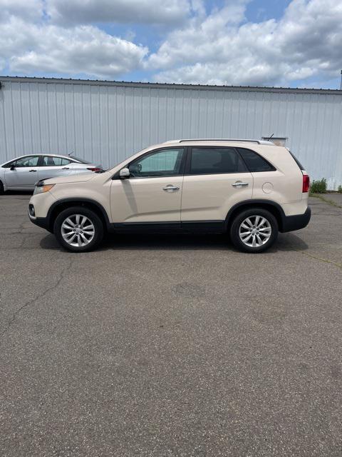 used 2011 Kia Sorento car, priced at $3,500