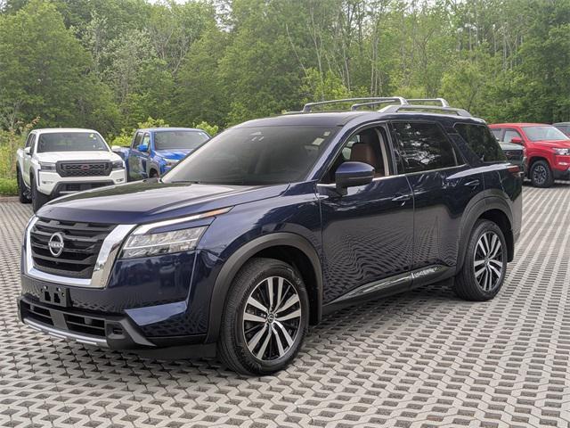 used 2024 Nissan Pathfinder car, priced at $43,000