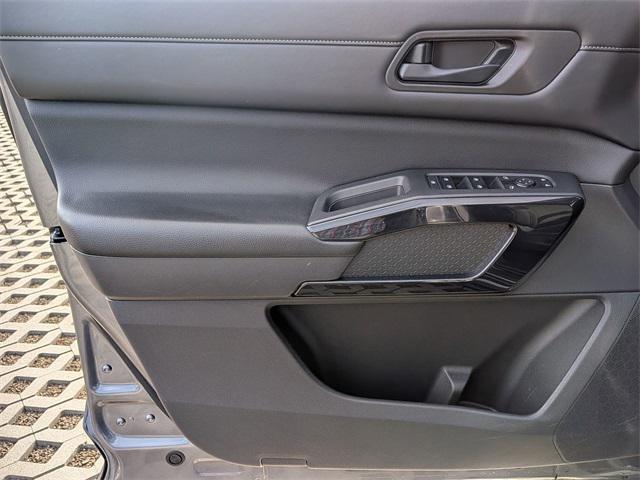 used 2023 Nissan Pathfinder car, priced at $30,000