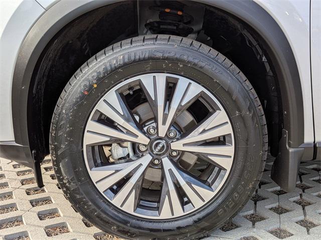 used 2023 Nissan Rogue car, priced at $23,333