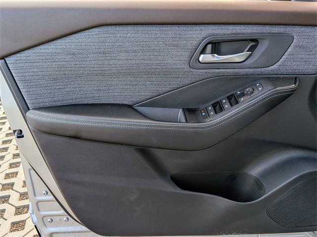 used 2023 Nissan Rogue car, priced at $23,333