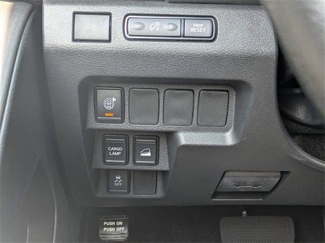 new 2025 Nissan Frontier car