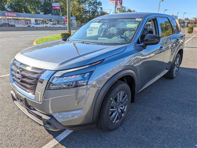 new 2024 Nissan Pathfinder car, priced at $40,830