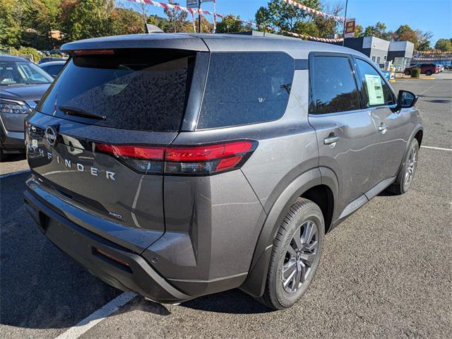 new 2024 Nissan Pathfinder car, priced at $40,830