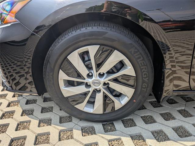 used 2023 Nissan Altima car, priced at $19,000