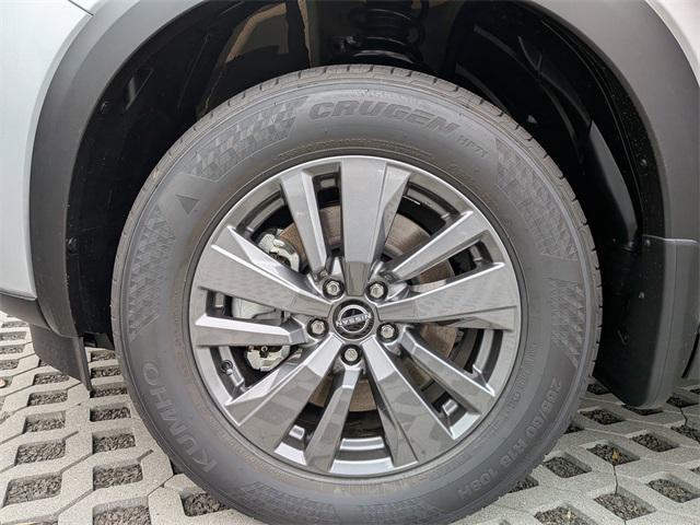 new 2025 Nissan Pathfinder car, priced at $43,890