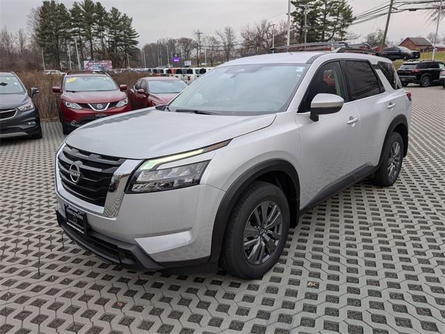 new 2025 Nissan Pathfinder car, priced at $43,890