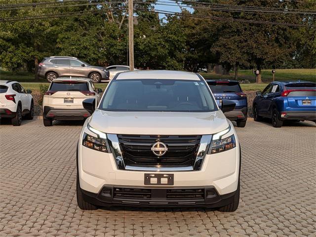 new 2025 Nissan Pathfinder car