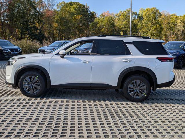 new 2025 Nissan Pathfinder car, priced at $44,005