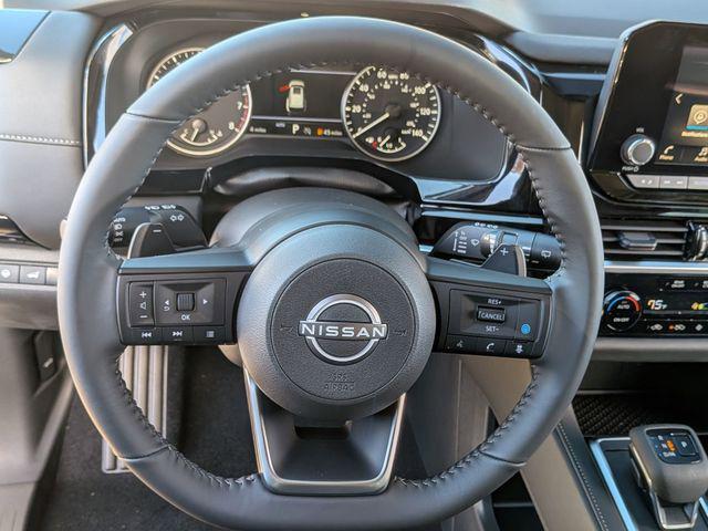 new 2025 Nissan Pathfinder car, priced at $44,005