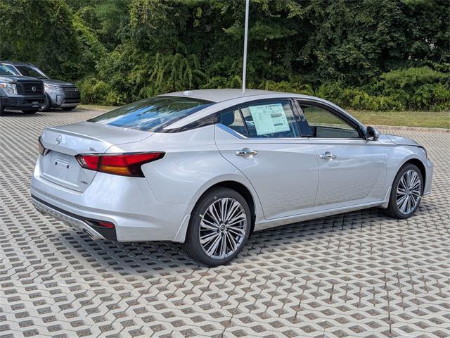 new 2025 Nissan Altima car, priced at $37,230
