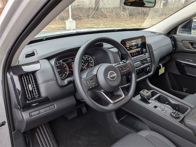new 2024 Nissan Pathfinder car, priced at $40,830