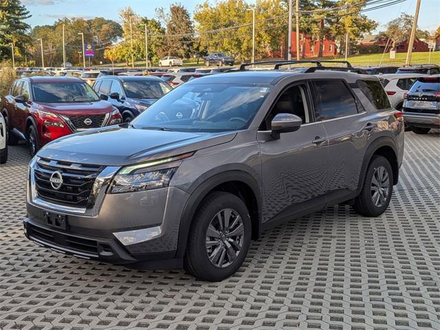 new 2025 Nissan Pathfinder car, priced at $43,890