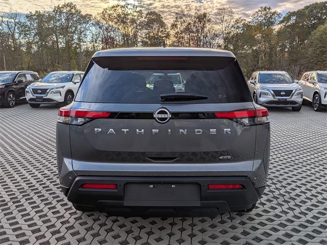 new 2025 Nissan Pathfinder car, priced at $40,475