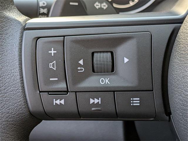 new 2025 Nissan Pathfinder car, priced at $40,475