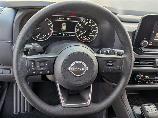 new 2025 Nissan Pathfinder car, priced at $40,475