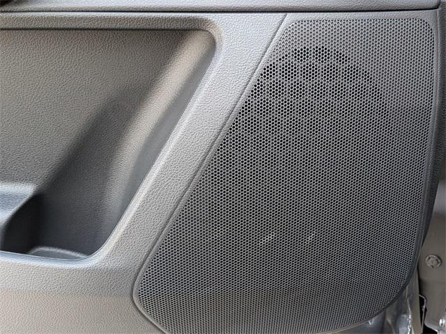 new 2025 Nissan Pathfinder car, priced at $40,475