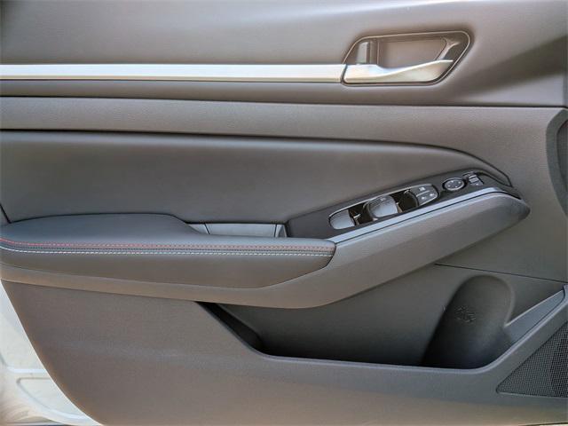 new 2025 Nissan Altima car, priced at $34,160