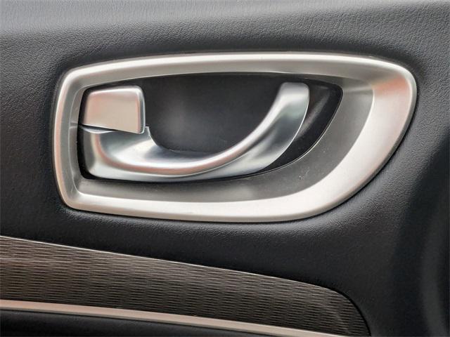 used 2018 INFINITI QX60 car, priced at $12,000