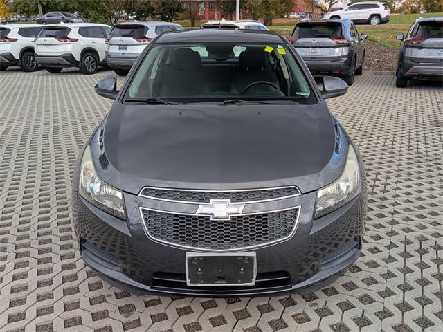 used 2013 Chevrolet Cruze car, priced at $6,800