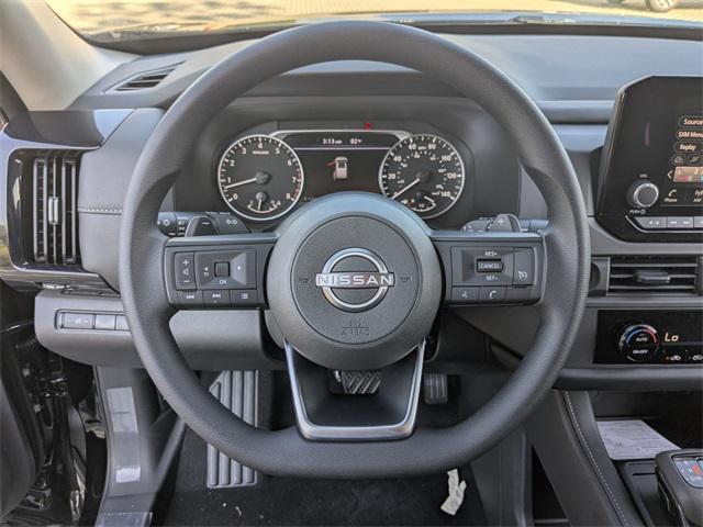 new 2025 Nissan Pathfinder car, priced at $40,360