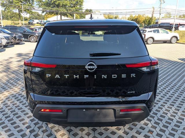 new 2025 Nissan Pathfinder car, priced at $40,360