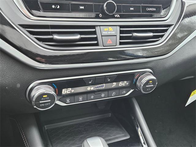 new 2025 Nissan Altima car, priced at $34,100