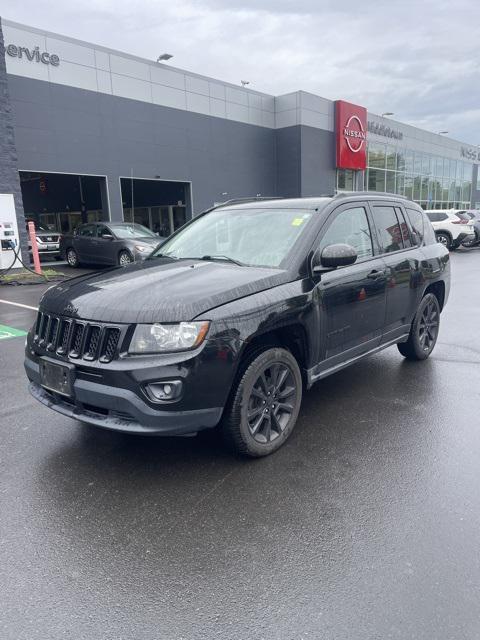 used 2015 Jeep Compass car, priced at $5,000