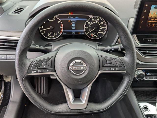 new 2025 Nissan Altima car, priced at $32,105