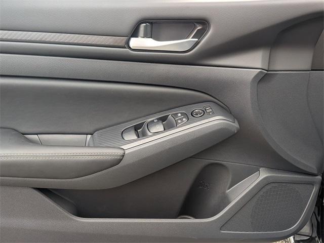 new 2025 Nissan Altima car, priced at $32,105