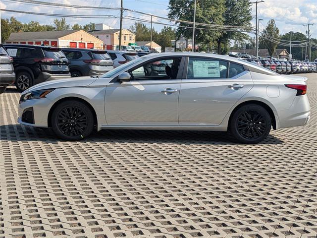 new 2025 Nissan Altima car
