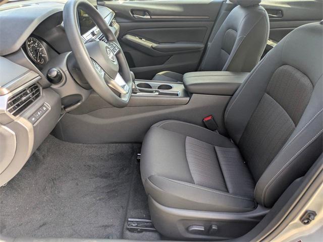 new 2025 Nissan Altima car