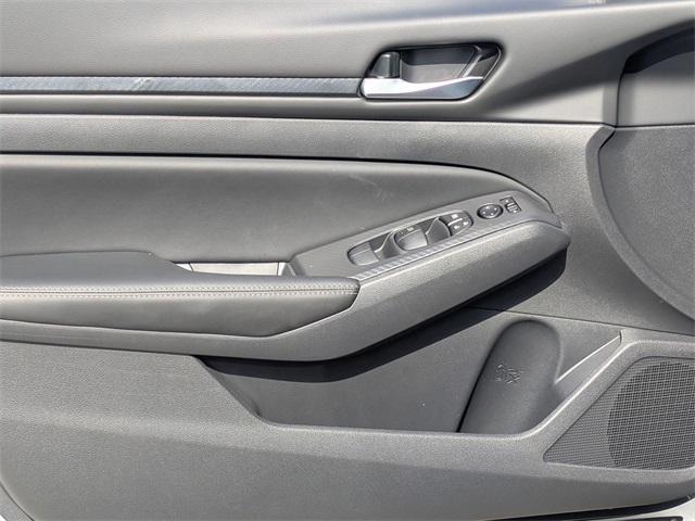 new 2025 Nissan Altima car
