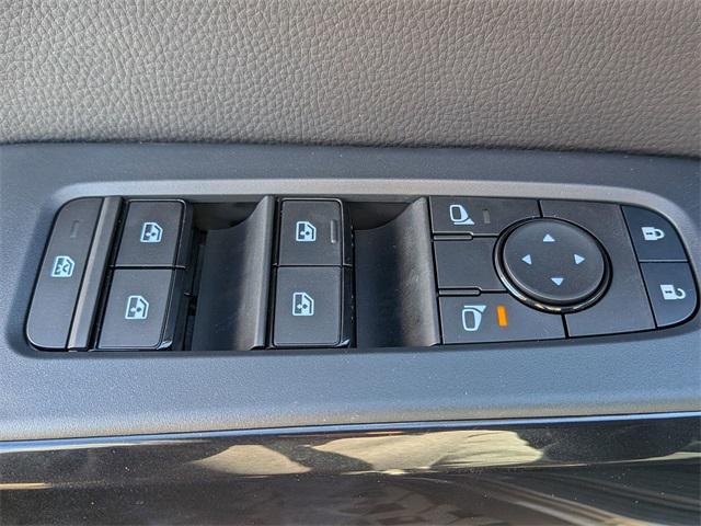 new 2025 Nissan Pathfinder car, priced at $40,475