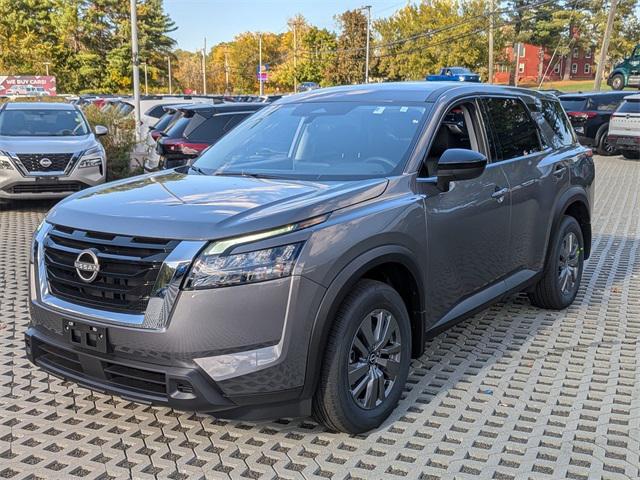 new 2025 Nissan Pathfinder car, priced at $40,475