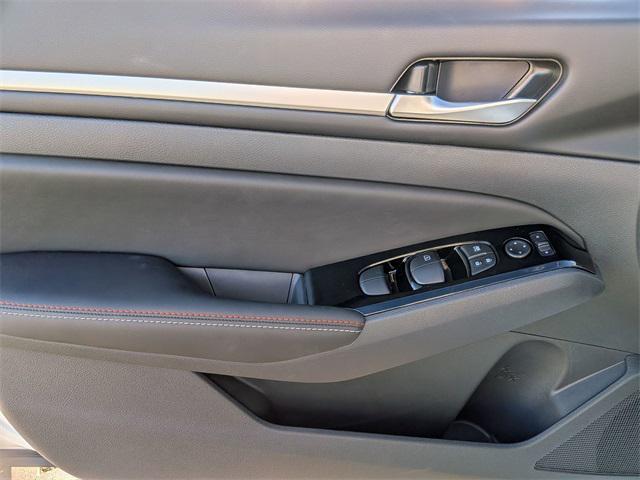 new 2025 Nissan Altima car, priced at $34,160