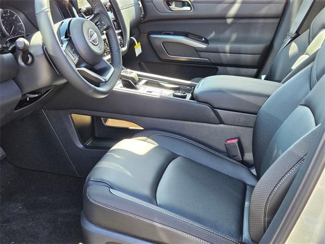 new 2025 Nissan Pathfinder car, priced at $48,130