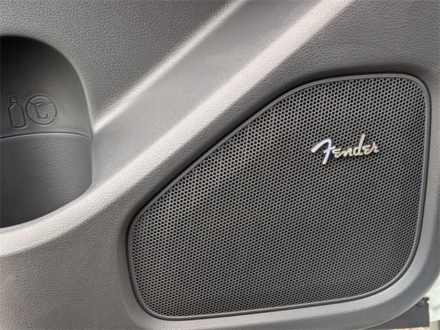 new 2025 Nissan Frontier car