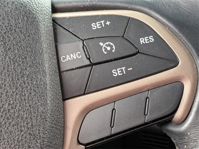 used 2016 Jeep Grand Cherokee car, priced at $12,900