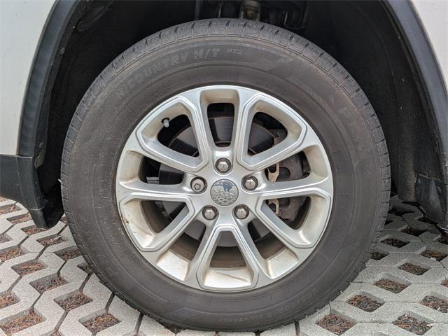 used 2016 Jeep Grand Cherokee car, priced at $12,900