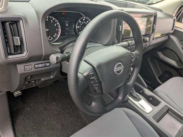 new 2025 Nissan Frontier car
