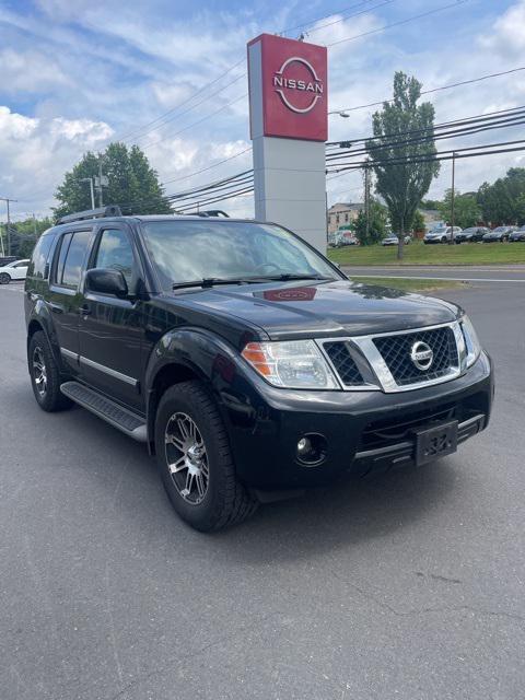 used 2012 Nissan Pathfinder car, priced at $9,999