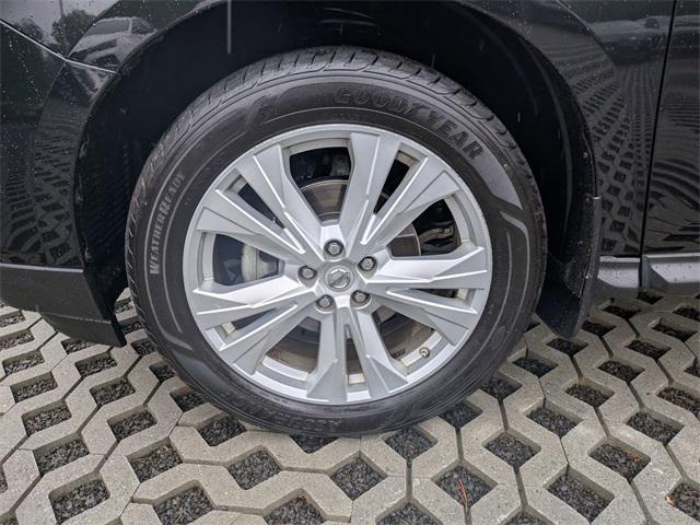 used 2018 Nissan Pathfinder car, priced at $13,000