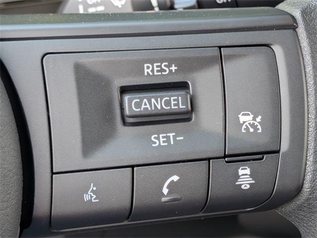 new 2025 Nissan Kicks car