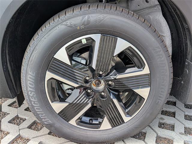 new 2025 Nissan Kicks car