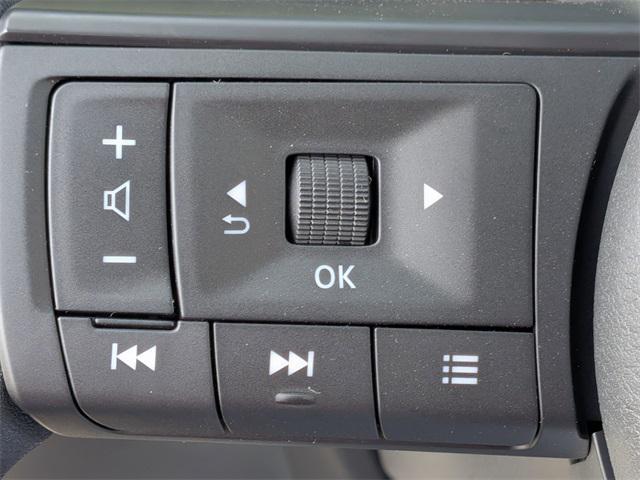 new 2025 Nissan Kicks car